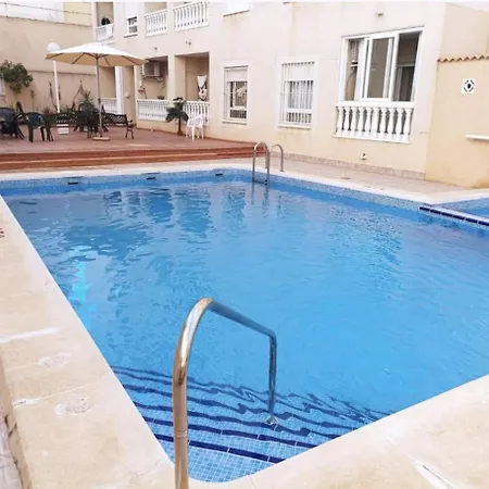 Cozy - 200m To Locos Beach, Parking, Ac Apartment